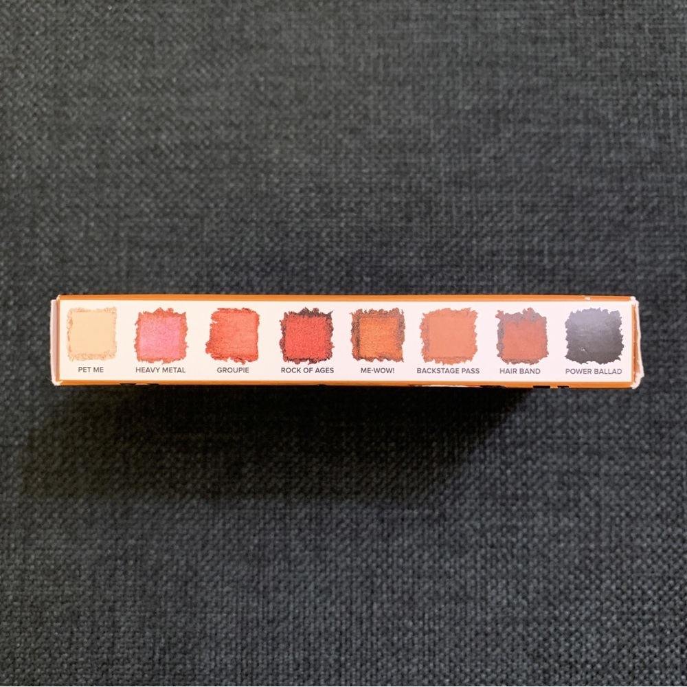 NEW TOO FACED Kitty Likes To Scratch Mini Eyeshadow Palette Matte & Metallic - Picture 4 of 5